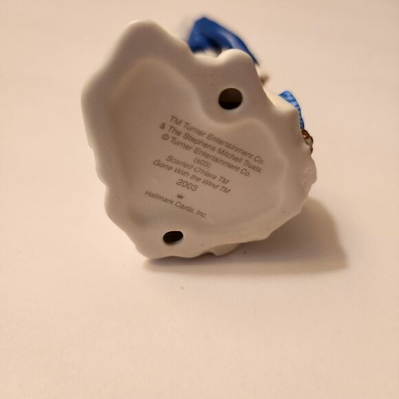 Hallmark Keepsake Ornament Scarlett O'Hara from Gone with the Wind Series 2003 - Picture 6 of 8